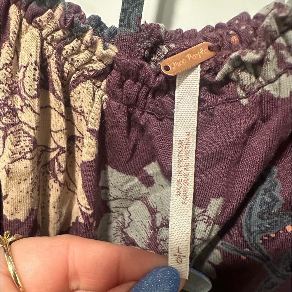 Free People Plum Glenside Peasant Bell Sleeves Top Size Large - MRSP: $88 - Picture 7 of 9